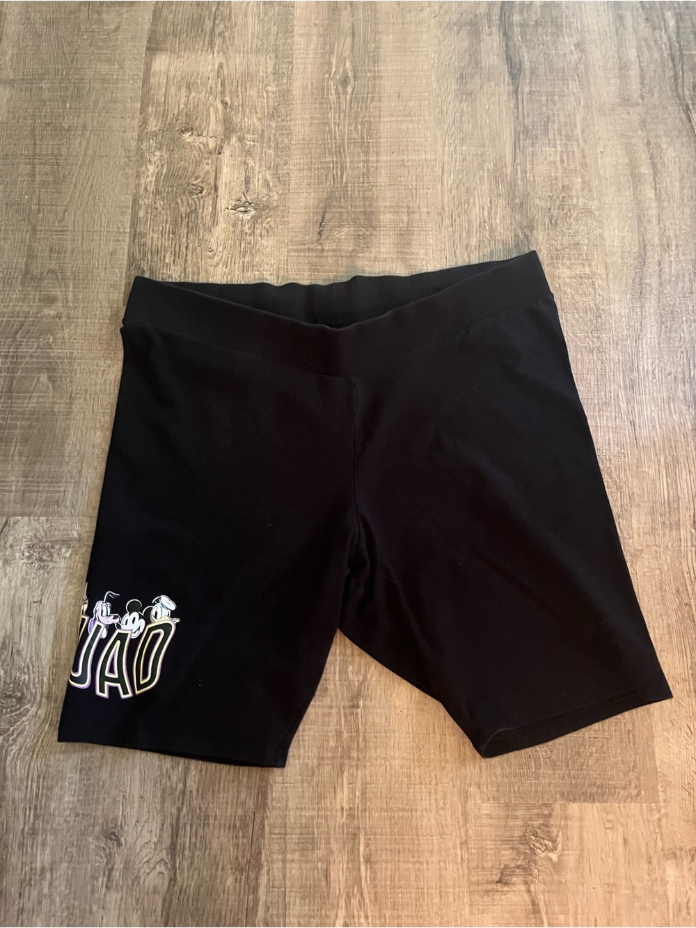 Torrid x Looney Tunes Black Biker Shorts Tweety Bird Sylvester Size 3X VGUC